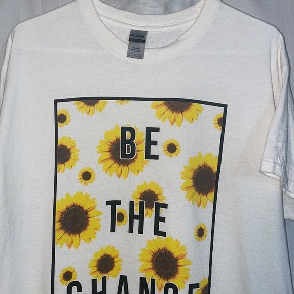 Be The Change T shirt - Picture 2 of 8